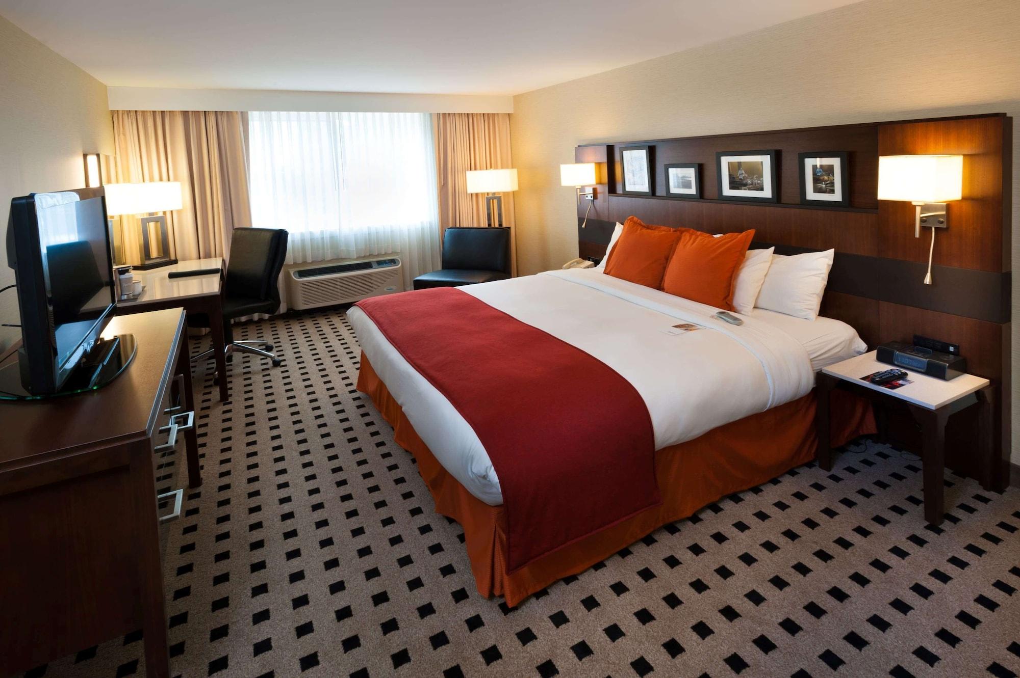 Penn Harris Hotel Harrisburg, Trademark By Wyndham Dış mekan fotoğraf